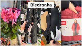 BIEDRONKAPIĘKNE POŚCIELEGARNKIKURTKI2+2BIELIZNACIAPCIEZNICZEGAZETKA 30.09