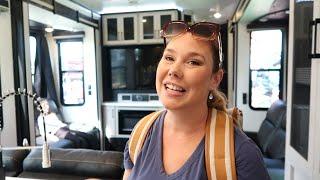 Motorhome vs 5th Wheel! Family RV Living! Our Family Adventure