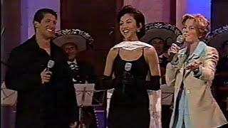 GRUPO VOCES CANTA CON MARIACHI "LA QUE SE FUÉ" EN HOMENAJE A PEDRO INFANTE.