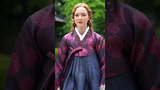 K한복 세계 중심에 서다