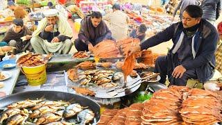 45-Year-Old Man Frying and Selling Fish  on Roadside | Crispy Fish Pakora Recipe Street Food PK