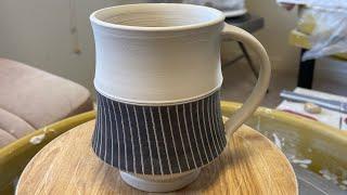 411. Throwing a Bamboo Shape and Sgraffito Decorated Mug with Hsin-Chuen Lin 林新春 制作竹形馬克杯及雕花示範