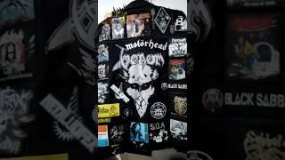 How do you assemble a jacket full of patches? Here's my battle jackets (and/or vest)! #metal #punk