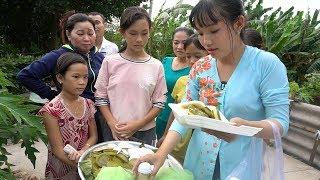 Bánh Bèo Bánh Da Lợn đây, vừa đội mâm ra bán thì khách mua gần hết - Tập 183