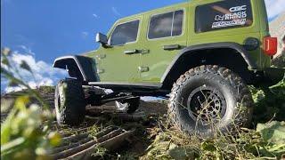 Axial SCX6 Jeep Rubicon | Quick unboxing and test run of the BEHEMOTH