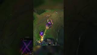 THE BEAR CANT BE GANKED #leagueoflegends #outplay #gaming #league #leagueclips #volibearstreamer