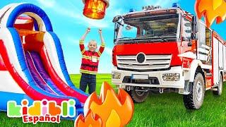 Los niños bomberos salvan el día!  Videos educativos de camiones de bomberos para niños Kidibli