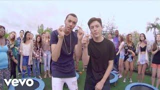 Kalin And Myles - Trampoline