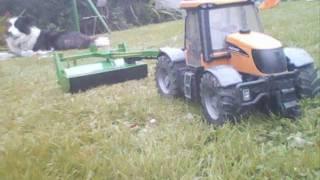 Silage making with Kaylem "Bonkers" Russells model tractor collection