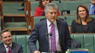 Stephen Smith announces decision to retire from politics