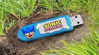 I Found SONIC's Secret Minecraft USB…