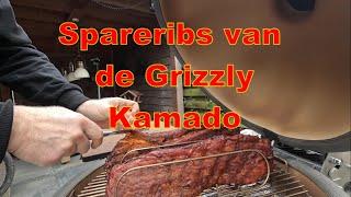 Spareribs, licht gerook van de Grizzly Kamado!!