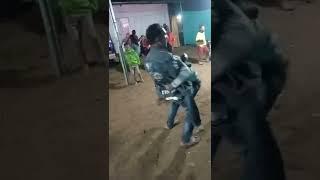 Aksi Dansa Lucu Orang Bajawa