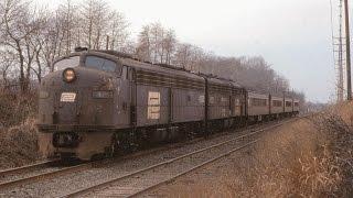 Penn Central E's and CNJ, action on the NY&LB. Passenger & freight. 1975-1976