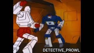 Soundwave vs the Autobots