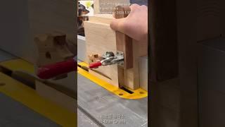 Convenient and safe table saw jig / woodworking DIY