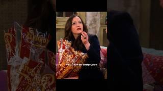 Randy writing love letters to Max? #2brokegirls #shorts #viralvideo #funny