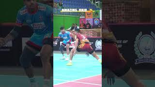 Fearless & Fast!  Witness the amazing raid in Yuva Kabaddi Series! :#YuvaKabaddiSeries