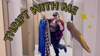 THRIFT WITH ME @ Amvets with a plus size try on haul