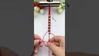 Learn in 5 seconds. Rope braiding skills sharing. Bracelet braiding introductory tutorial. Simpl