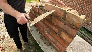 Beginner Bricklaying Session With OLD MASTER