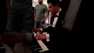Burak Sevinç  Yalnızım dostlarım  
