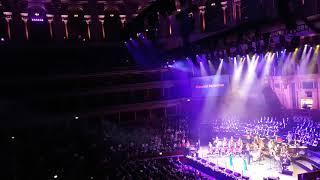 Classical Reflection at The Royal Albert Hall - Christmas With The Stars