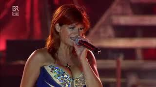 Andrea Berg   Abschluss Medley   Aspach live   YouTube