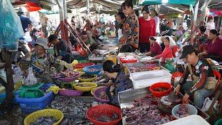 Cambodian Vegetable Market - Daily Lifestyle & Activities of Vendors, Buyer Selling In Market