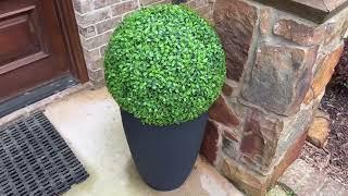 ROTEBIENE 2 Packs 18 9 inch Artificial Plant Topiary Balls, Why do we LOVE these artificial plants