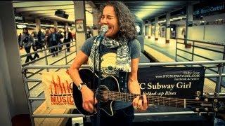 Cathy Grier - NYC Subway Girl : The Back of the Busk