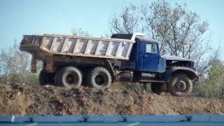 KrAZ-256B Muldenkipper КрАЗ -256B Самосвал Old Soviet Dump Truck