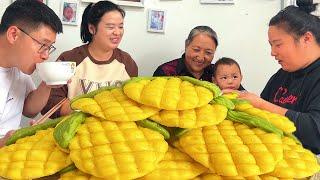 Pumpkin harvest  Dan Dan made of pumpkin corn buns  with pumpkin millet porridge  good-looking and