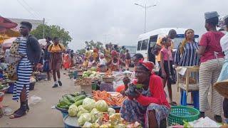 LOCAL STREET FOOD MARKET IN GHANA ACCRA, AFRICA