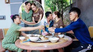 Suddenly, Tuan's mother agreed to let Hoa and Tuan fall in love, is there any conspiracy?