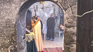 Sunday Prayer in Aramaic (Jesus' language)- Syriac Orthodox, Church of the Holy Sepulchre, Jerusalem