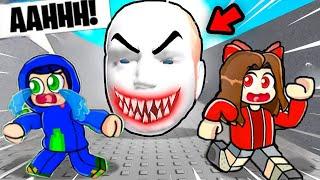 Ayush and Ekta ESCAPE RUNNING HEAD in Roblox!!