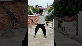 Devra dhodi ke aashik ba #bhojpuri #trendingdance #bhojpuridancer #viralshorts #subscribe #share