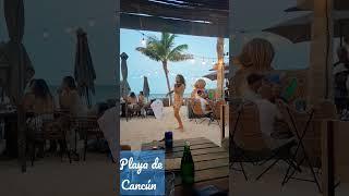 Violinista en Playa Cancún #elmundodevirginia #shortsvideo #violin #playa