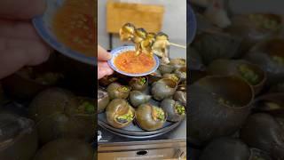 Ốc bưu nướng  tiêu xanh ngon hết sảy nghen