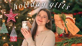 DIY Holiday Gifts, Cozy Bookstores, Christmas Shopping, and Natural Gift Wrapping 