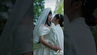 Crossdressing wedding : The wife wears as a groom and the husband wears as a bride