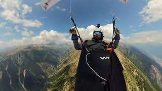 Fiesch to Interlaken - a paragliding hyper lapse