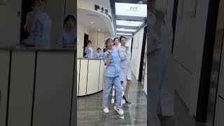 #萨克斯魔性律动舞 #下班后的日常 #shorts #dance #viralvideo #music #douyin #tiktok #nursesdancing