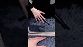 손이 이쁜 남자