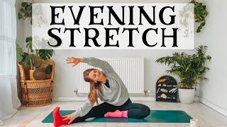 15 Minute // Simple & Quick EVENING STRETCH to unwind // with @theyogiwitch