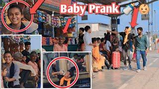 Baby pranks strangers with dance moves in public! HILARIOUS reactions 