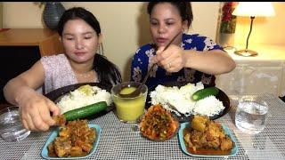 Nepali mukbang.Dal bhat pork curry and gundhuk ko achar mukbang.