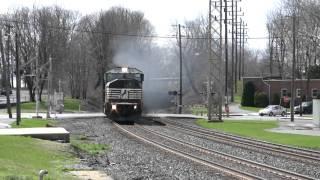 HiDef: More Great EMD Action on the NS Harrisburg Line