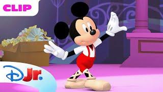 Mickey Mouse Funhouse | Ballet Fun 🩰 | @disneyjr